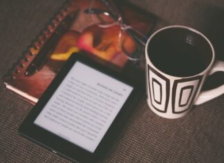 Can you read Kindle books on iPhone?